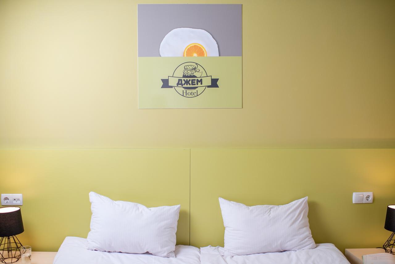 Jam Hotel Hnatyuka Lviv Kültér fotó
