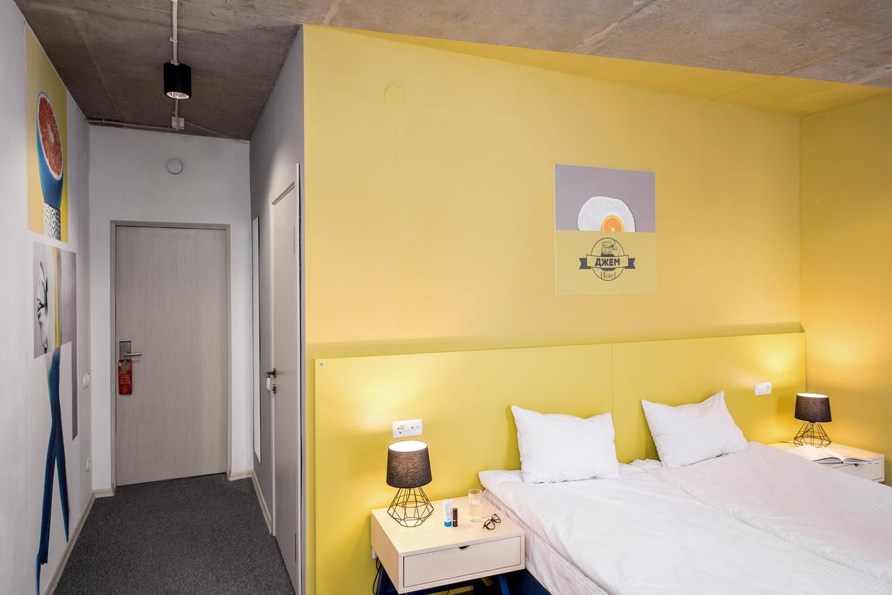 Jam Hotel Hnatyuka Lviv Kültér fotó