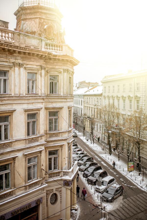 Jam Hotel Hnatyuka Lviv Kültér fotó