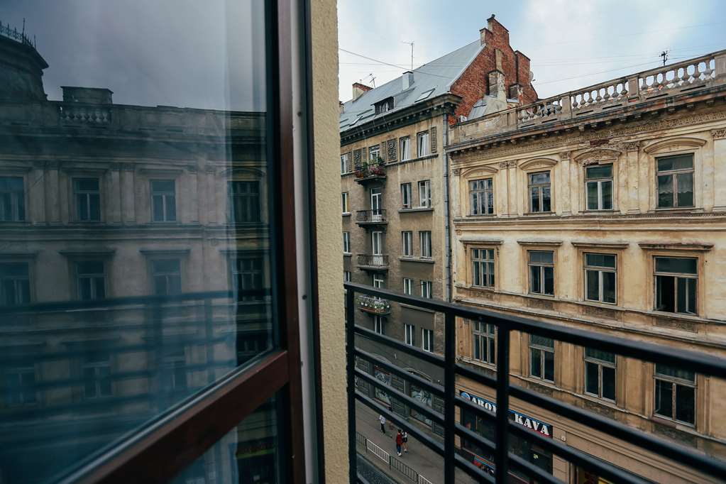 Jam Hotel Hnatyuka Lviv Kültér fotó